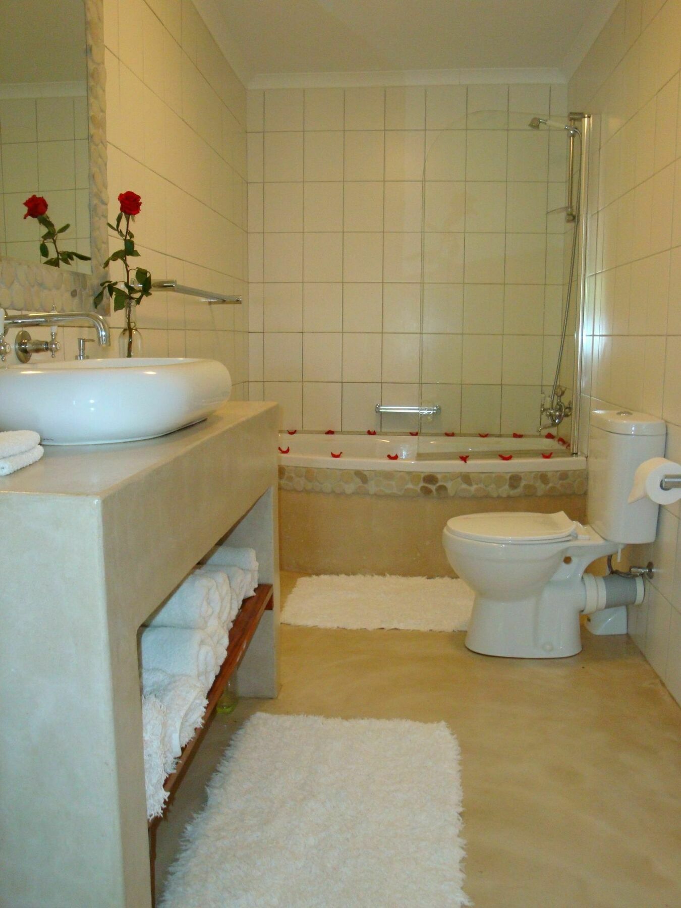 Aan-Den-Weg Villa สเตลเลนบอช ภายนอก รูปภาพ